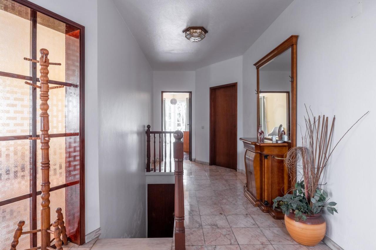 Villa Familia Dehoux Camacha  Kültér fotó
