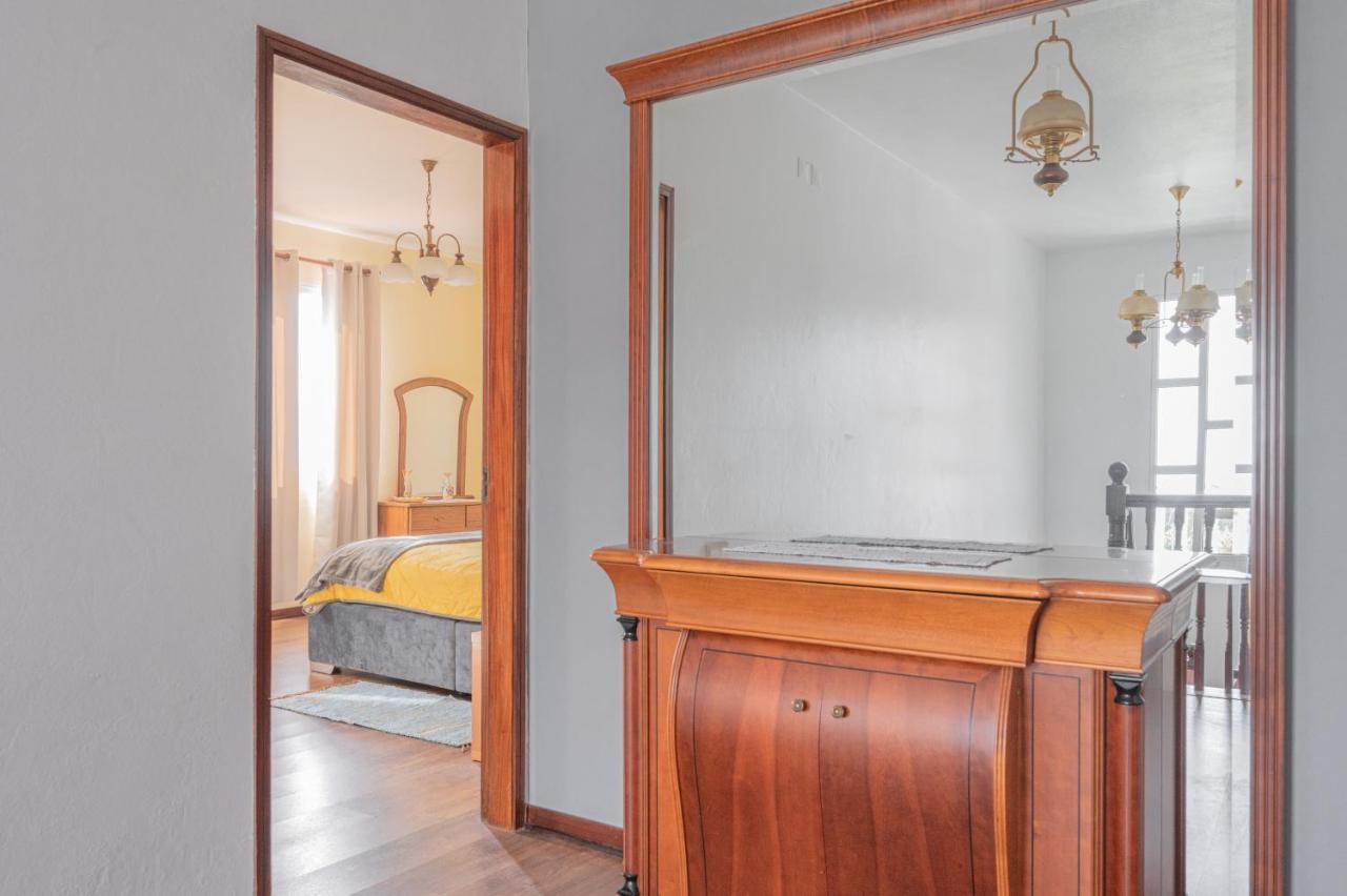 Villa Familia Dehoux Camacha  Kültér fotó
