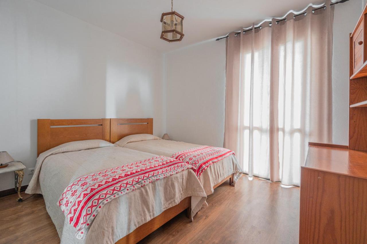 Villa Familia Dehoux Camacha  Kültér fotó