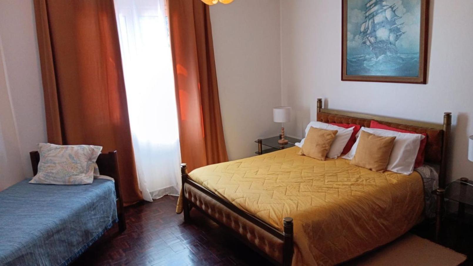 Villa Familia Dehoux Camacha  Kültér fotó