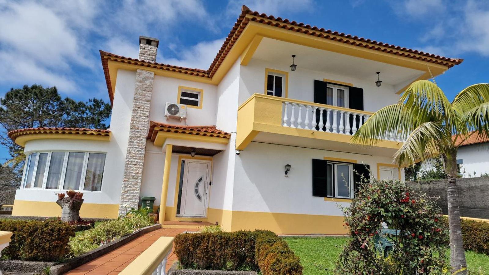 Villa Familia Dehoux Camacha  Kültér fotó